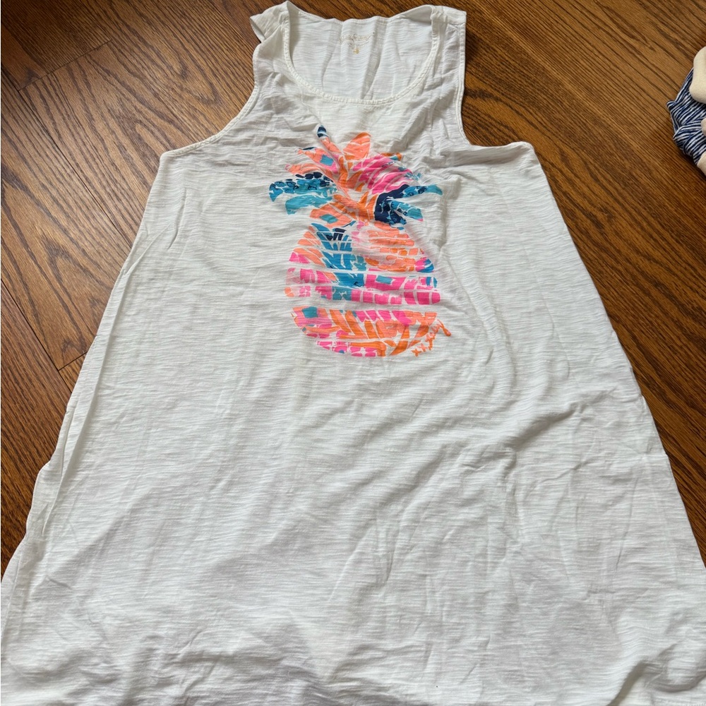 Lilly Pulitzer Gray and Pink Tank Top with Tropical Design